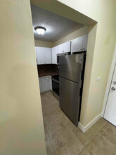 909 NW 45th Ave in Miami, FL - Building Photo - Building Photo