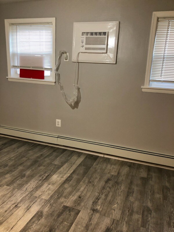 4820 Unruh Ave in Philadelphia, PA - Building Photo - Building Photo