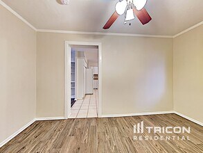5712 N 63rd Dr in Glendale, AZ - Building Photo - Building Photo