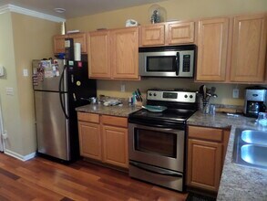 13 S Decker Ave in Baltimore, MD - Building Photo - Building Photo