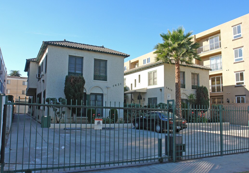 1415-1421 S St Andrews Pl in Los Angeles, CA - Building Photo