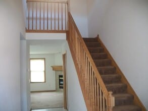 927 Westland Dr in Medina, OH - Building Photo - Building Photo