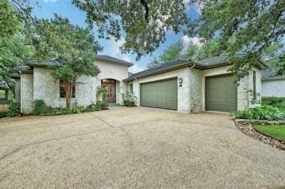 2305 Barton Creek Blvd, Unit 011 in Austin, TX - Building Photo