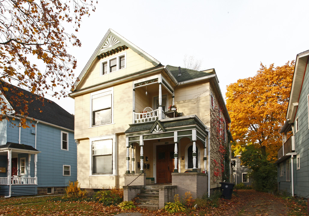 119 N Thayer St in Ann Arbor, MI - Foto de edificio