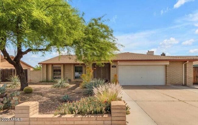 property at 2935 S Mollera