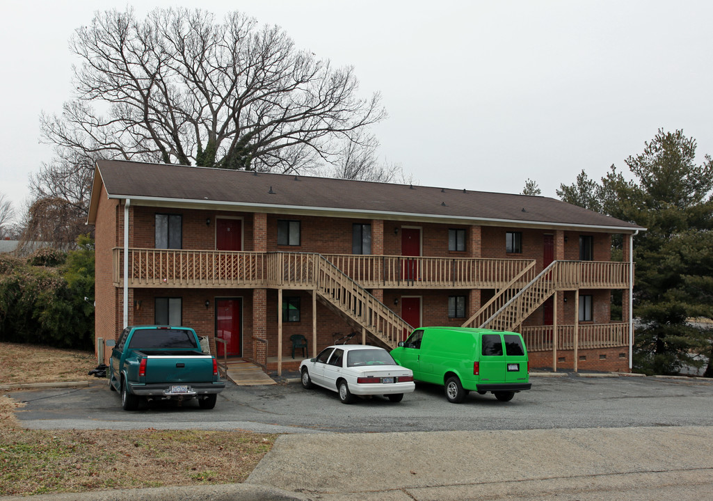 518 Terminal St in Greensboro, NC - Building Photo