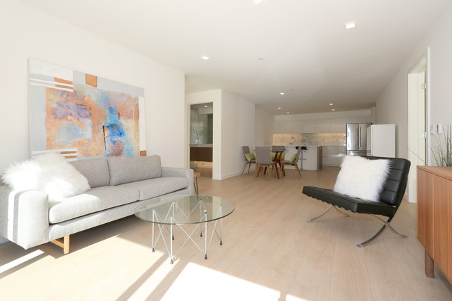 VELA Apartments in San Francisco, CA - Building Photo - Interior Photo