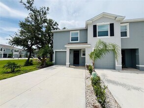 299 Mangrove Shade Cir in Apollo Beach, FL - Building Photo - Building Photo