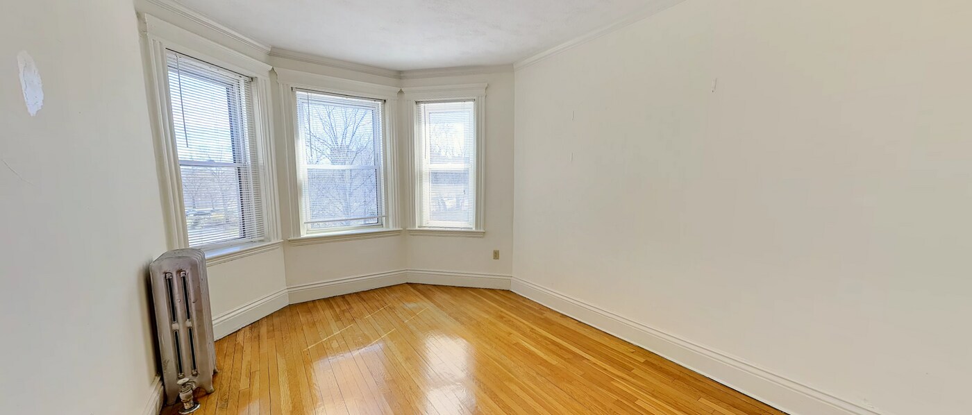 91 Kilmarnock St, Unit 1B in Boston, MA - Foto de edificio