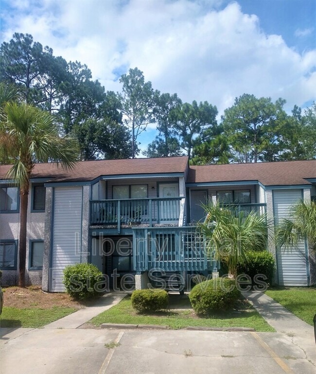 property at 910 Brett Dr