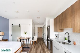 39 Railroad Ave, Unit 436 in Haverhill, MA - Building Photo - Building Photo