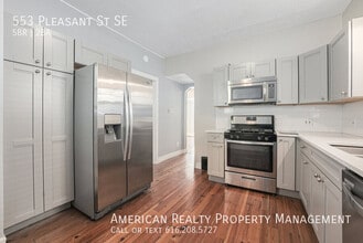 553 Pleasant St SE in Grand Rapids, MI - Building Photo - Building Photo