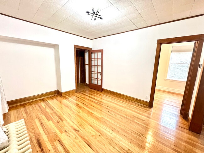 5053 W Berenice Ave in Chicago, IL - Building Photo - Building Photo