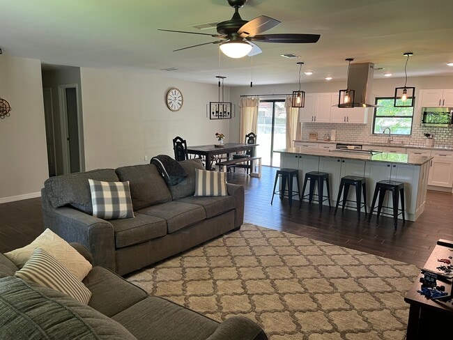 2224 Magnolia Ave in Lakeland, FL - Building Photo - Building Photo