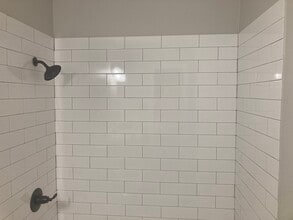 2241 W Burton Rd in Mount Pleasant, TX - Building Photo - Building Photo