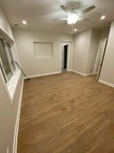 3348 N Ashland Ave, Unit 3 in Chicago, IL - Building Photo - Building Photo