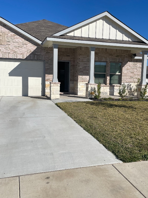 property at 1700 Robinson Dr