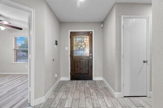 9952 Sparrow Hawk Ln in Fort Worth, TX - Building Photo - Building Photo