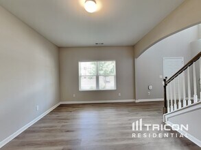 1465 Washington Rose Ave in Hoschton, GA - Building Photo - Building Photo