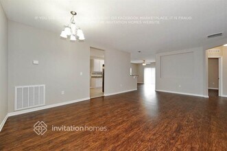 1465 Urmey Ln in North Port, FL - Building Photo - Building Photo