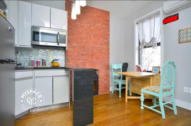 728 Franklin Ave, Unit 3C in Brooklyn, NY - Building Photo - Building Photo