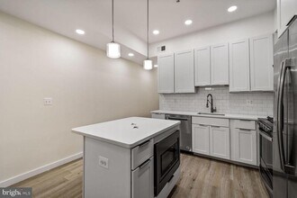 1112 5th St NW in Washington, DC - Building Photo - Building Photo
