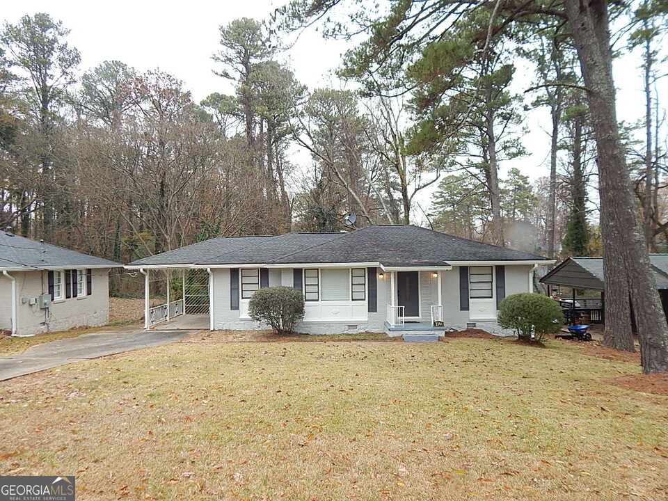 2146 Tilson Rd in Decatur, GA - Building Photo