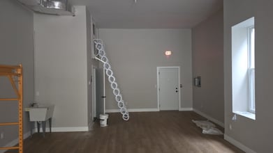 446 Main St in East Orange, NJ - Building Photo - Building Photo