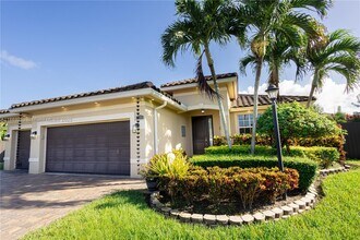 2133 NW 14th Pl in Homestead, FL - Building Photo - Building Photo
