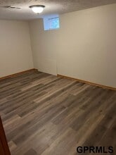 2105 Washington St in Bellevue, NE - Building Photo - Building Photo