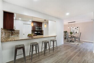 11797 SW 14th Terrace in Miami, FL - Building Photo - Building Photo