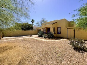 2216 E 6th St in Tucson, AZ - Building Photo - Building Photo