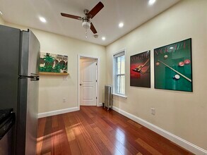 91 Hancock St, Unit 9 in Cambridge, MA - Foto de edificio - Building Photo