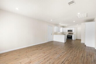 1309 Bragg St in Houston, TX - Building Photo - Building Photo