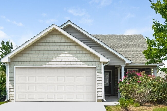 property at 42 Oakbrook Dr