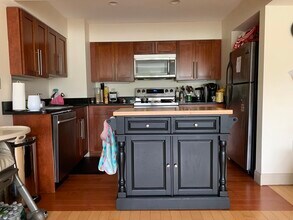 1600 Beacon St in Brookline, MA - Building Photo - Building Photo
