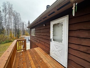 1021 Cline Rd in North Pole, AK - Building Photo - Building Photo