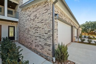 14822 Spica Ct in Willis, TX - Foto de edificio - Building Photo