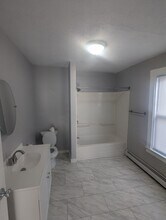 44 Prospect St in Lowell, MA - Building Photo - Building Photo