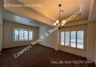4325 Silvercrest Ct in North Las Vegas, NV - Building Photo - Building Photo