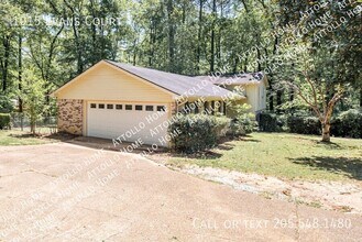 1015 Evans Ct in Tuscaloosa, AL - Building Photo - Building Photo