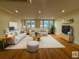 BROADWAY, Unit 2F in Brooklyn, NY - Building Photo