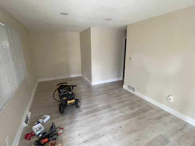 1805 W William St, Unit A in Champaign, IL - Building Photo - Building Photo