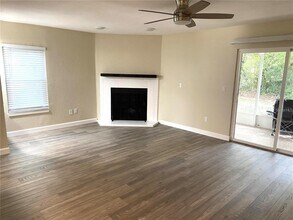 11241 Cedar Hollow Ln in Tampa, FL - Building Photo - Building Photo