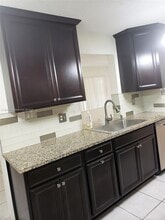 708 SW 24th St in Boynton Beach, FL - Building Photo - Building Photo