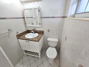 10530 SW 149th St in Miami, FL - Building Photo - Building Photo