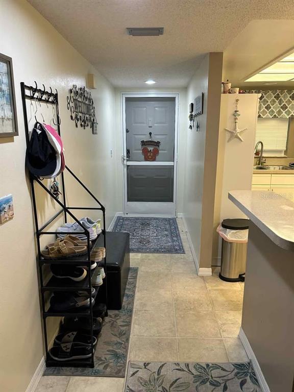 12900 Vonn Rd in Largo, FL - Building Photo - Building Photo