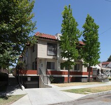 1037 Linden Ave in Glendale, CA - Building Photo