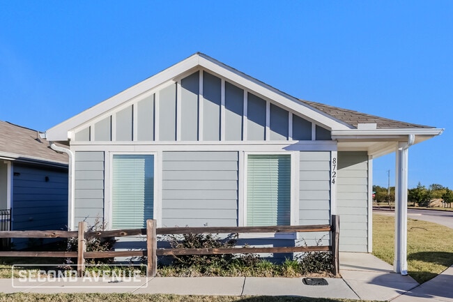 8724 Texas Risinger Dr