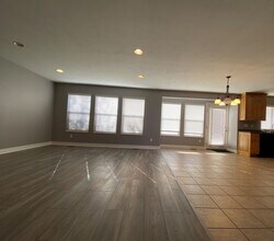 1767 2525 S in Syracuse, UT - Building Photo - Building Photo